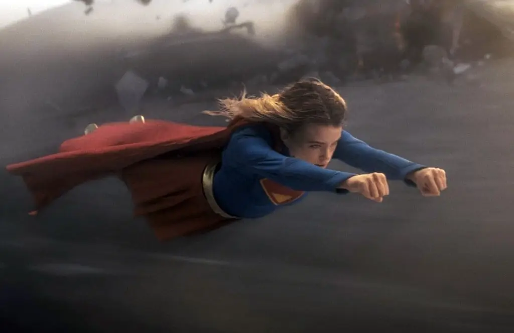 Supergirl Recensione – La solita Supergirl? No! Parliamone